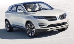 2014-Lincoln-MKC-Hybrid