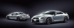 2015-nissan-gt-r-track-edition-by-nismo-japanese-spec_100491660_l
