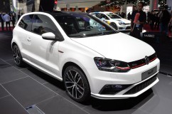 2015-vw-polo-gti-paris