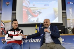 Andrea Dovizioso insieme a Cristian Habetswallner (Resp Sponsorship Telecom Italia)