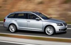 Skoda_Octavia_Wagon_2013