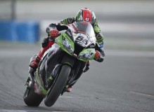 Tom Sykes in sella alla sua Kawasaki nel vittorioso GP di Francia