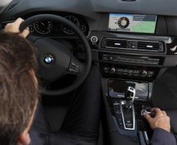 bmw-connected-drive-352x288