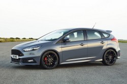 ford-focus-st-2014_16