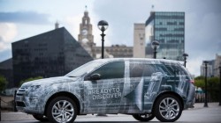 land-rover-discovery-sport-camo-1