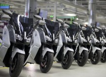 moto-bmw1-765x510