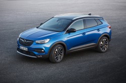 Stylish, functional Opel Grandland X