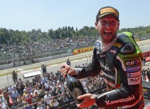 tom-sykes-celebrates-a-perfect-imola-weekend_tedc7794zi3110rd6qtabiz3v