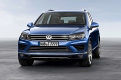 volkswagen-touareg-2014-beijing-auto-show-front-view-turned